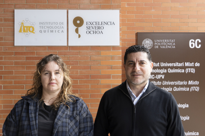 (De izquierda a derecha) Madalina G. Idriceanu y Marcelo E. Domine