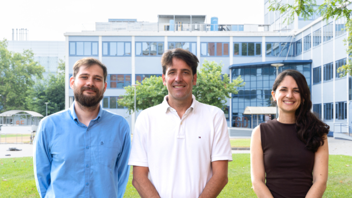 (De izquierda a derecha) Víctor Varela, Pascual Oña y Tatiana Zanette